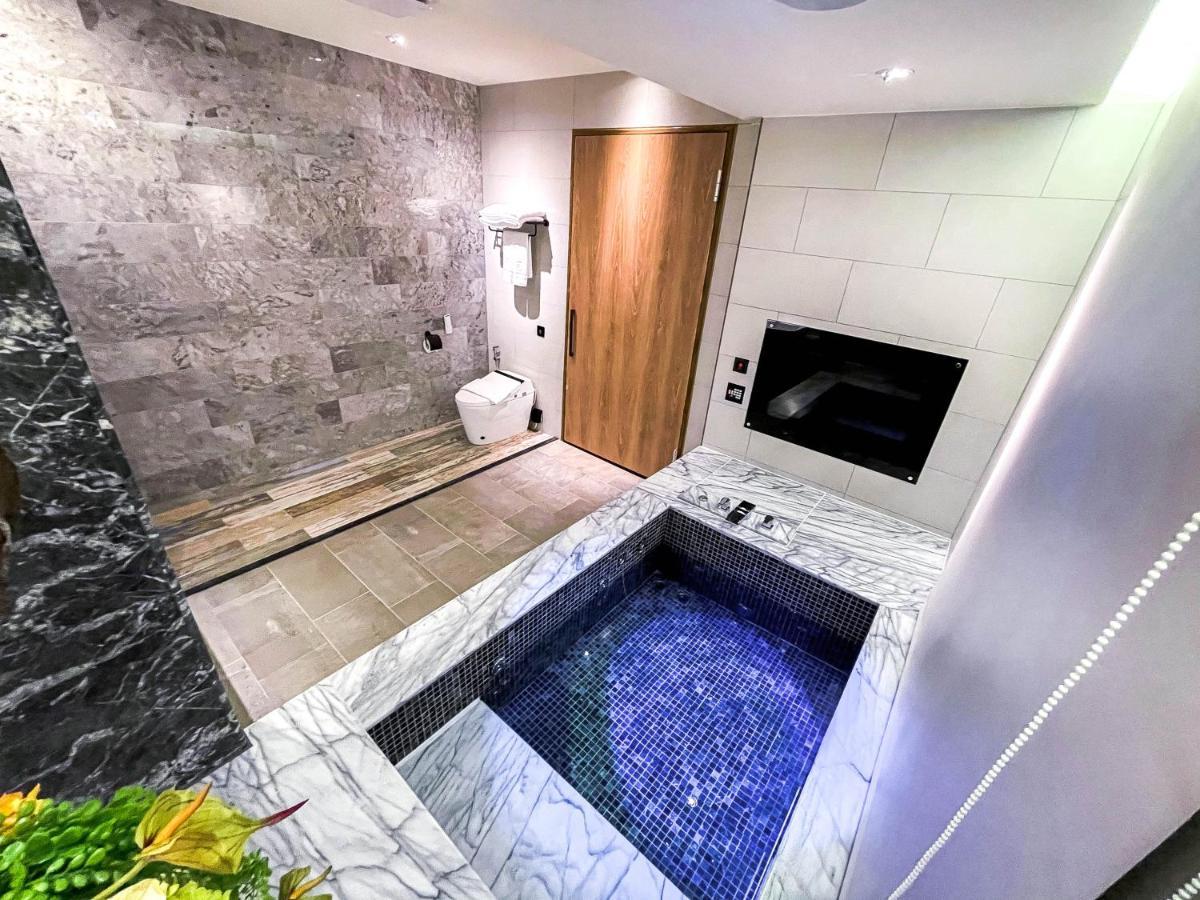 Fifth Avenue Motel Taizhong Zewnętrze zdjęcie