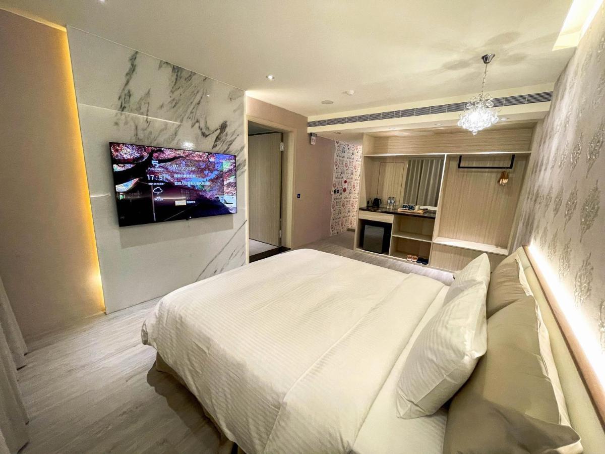 Fifth Avenue Motel Taizhong Zewnętrze zdjęcie