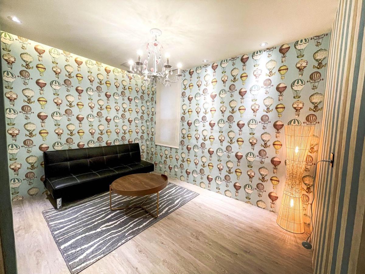 Fifth Avenue Motel Taizhong Zewnętrze zdjęcie